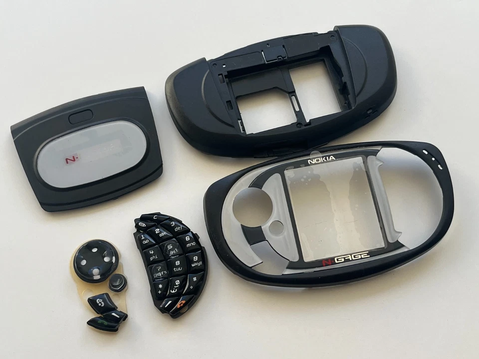 Nokia N-GAGE QD Full Housing Cover With Keys Black Color - Image 2 of 4