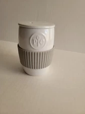 Pampered Chef Ceramic Egg Cooker White Gray Silicone Sleeve Microwave #1529 