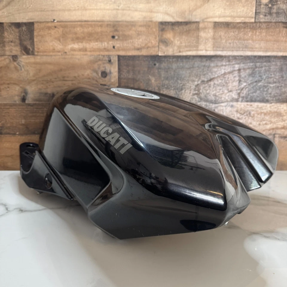 Ducati 1198S 1198 2009 09-11 OEM tanque de gasolina pila de combustible depósito de gasolina Foto 4 de 4