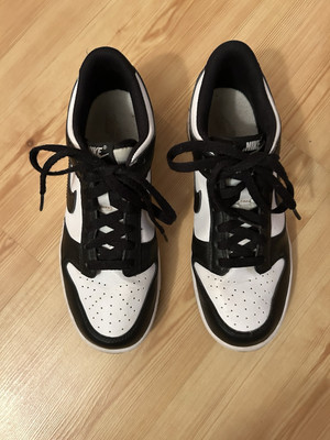 Nike Dunk Low Black White Panda W EU Größe 40