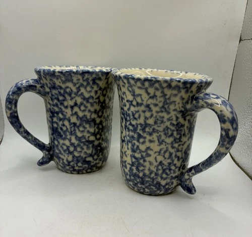 2 Henn Pottery Blue Spongeware Mugs Roseville Ohio Coffee Tea Latte