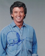 PATRICK DUFFY signed Autogramm 20x25cm DALLAS in Person autograph COA