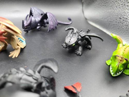 How To Train Your Dragon Mystery Mini Dragon Figures Bundle Joblot Dreamworks - Picture 11 of 13