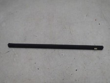 Schachtleiste Scheibendichtung innen Tür hinten rechts Mercedes W124 S124 Kombi Schachtleiste Scheibendichtung innen Tür hinten rechts Mercedes W124 S124 Kombi
