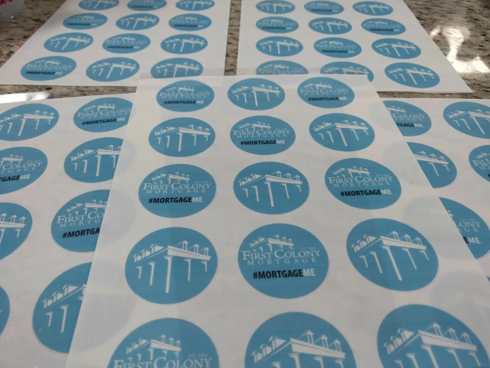 Topper de imagen comestible personalizado para pastel, cupcake, galletas Oreo.Papel glaseado premium. Foto 2 de 4