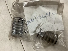 NOS Wisconsin 206–33601–03 valve spring OEM Lot Of 2