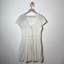 Hollister  Lace Up Whjte Babydoll Mini Dress Women’s size M