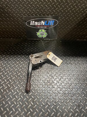 913577300	LEVER - HAND BRAKE	FITS YALE	GOOD USED	HBU1:249