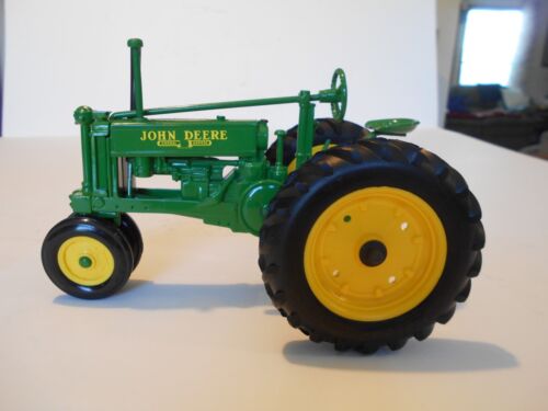 Vintage 1996 Ertl 1:16th Scale John Deere 1937 Model B Tractor, #5904, NIB - Picture 12 of 20