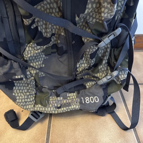 Kuiu Venture 1800 Verde Pack Size Medium Camo - Picture 2 of 11