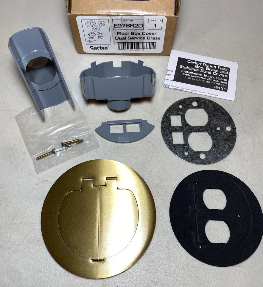 Caja de piso de latón Carlon E97BR2D receptáculos dúplex y dos puertos de datos Foto 2 de 4