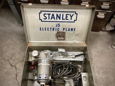 #ad Vintage Stanley J5 Electric Plane Power Jointer Case Attachments 1950s Working $249.00