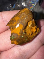 Boulder Matrix Opal 27.5g /137 carats Top Electric flash and fires
