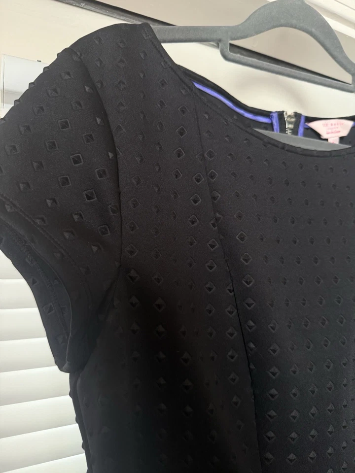 Vestido Ted Baker Negro Elastizado Calce Buceo Acampanado Talla 4 Vacaciones/Cóctel Fiesta Foto 4 de 4