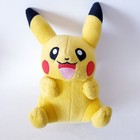 Pokemon Pikachu Tomy Kuscheltier Plüschtier Stofftier 23 cm 2016