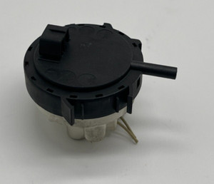 Bauknecht WA PRIMELINE 94 TDI  Druckwächter 12nc461971402451-300 #1793-9
