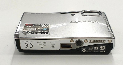 Nikon COOLPIX S50 7.2MP Digital Camera Silver 3x Optical Zoom Used From Japan - Picture 6 of 7