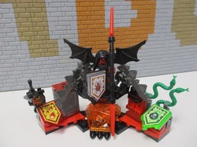 (F13/4) Lego 70335 Nexo Knights Ultimate Lavaria with BA