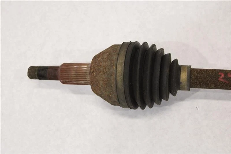 FRONT CV AXLE SHAFT Volkswagen Routan 09 10 11 12 13 14 Right 1335631 - Image 2 of 4