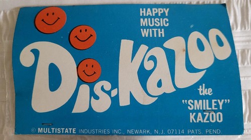 NIP Vintage HAPPY MUSIC Amoco Chemicals DIS-KAZOO Smiley Face KAZOO Disk A Doo - Picture 2 of 6