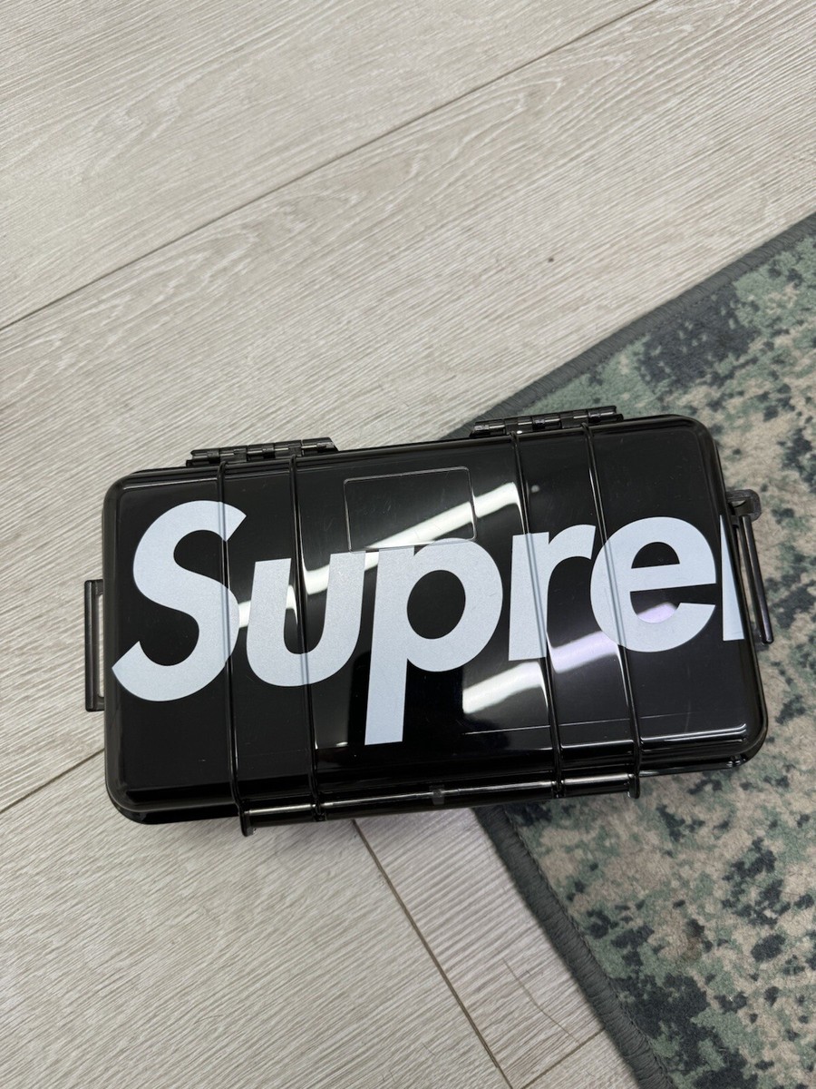 Supreme Pelican 1060 Case | Black | One Size | 100% Authentic 2019