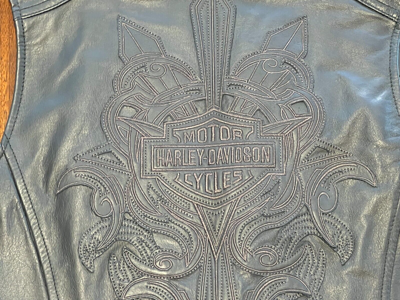 Picture 3 of 10