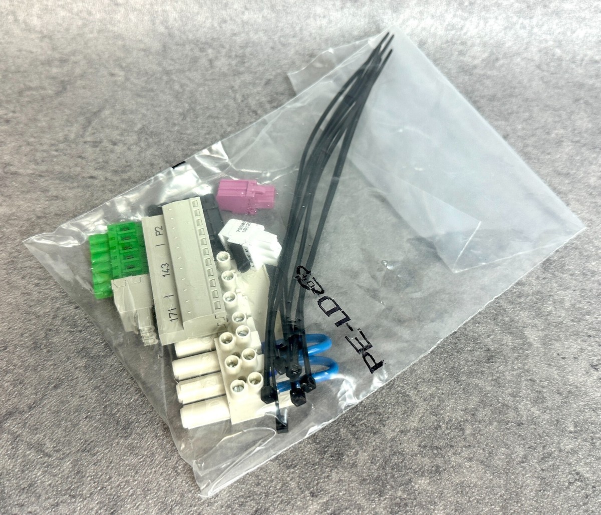 Viessmann 7377098 Elektrisches Zubehör Montagehilfe #90 | eBay 