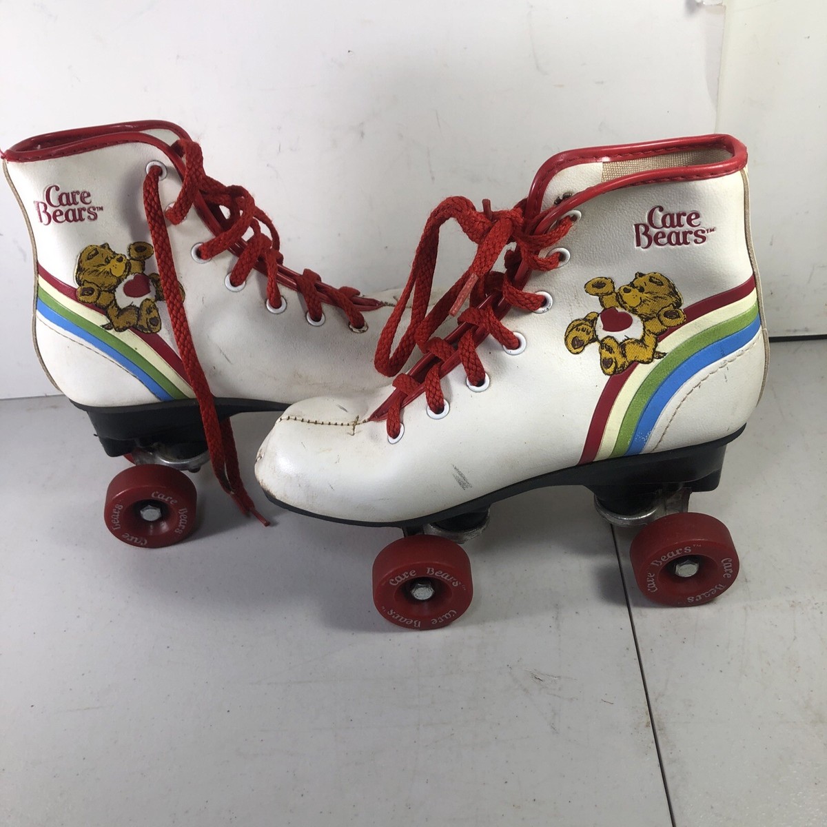 Vintage 1983 Care Bears Roller Skates Rainbow Red White Leather Size 1 | eBay Vintage 1983 Care Bears Roller Skates Rainbow Red White Leather Size 1 | eBay