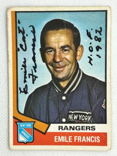 AUTOGRAPHED 1974-75 O-PEE-CHEE HOCKEY CARDS YOU SELECT