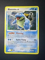 Blastoise 2/132 Secret Wonders Holo Rare