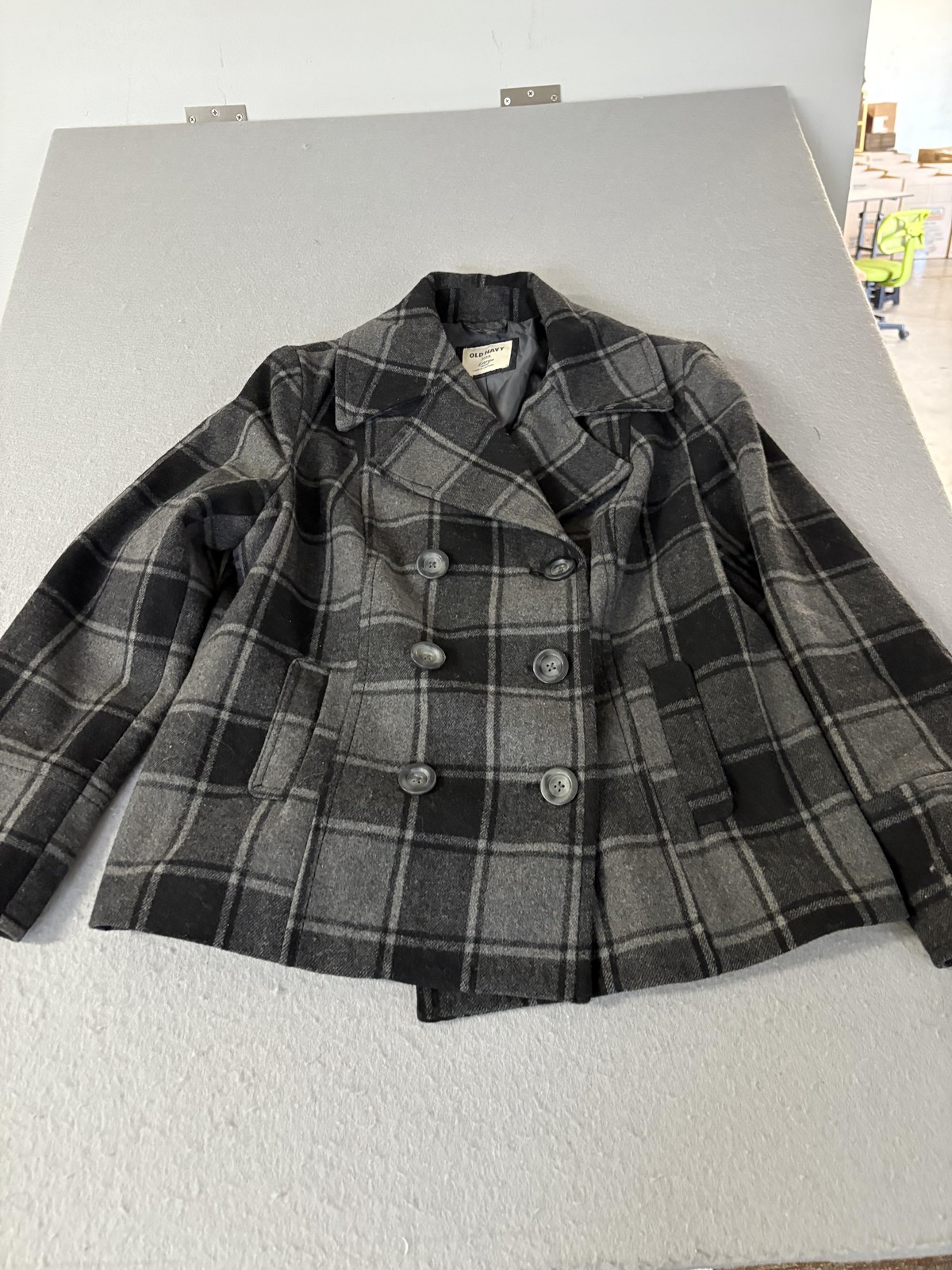 Old Navy Coat Womens Large Petite Gray Plaid Peacoat Wool Blend Double Breasted