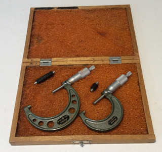 Mitutoyo Micrometers Set of Two with Wooden Case