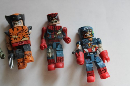 Marvel Minimates Marvel Zombies Hulk - Wolverine - Spider-Man - Captain America - Picture 4 of 7