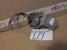 08 09 10 Ford Explorer FRONT Used Front Windshield Wiper Motor #424-WM