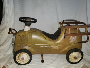 radio flyer fire truck pedal car