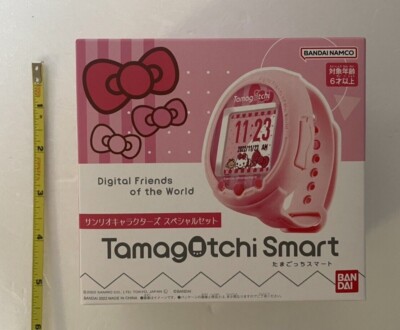 Tamagotchi Smart ハローキティ ピンク Bandai Tamagotchi Uni Sanrio Characters Hello Kitty Pink 2024