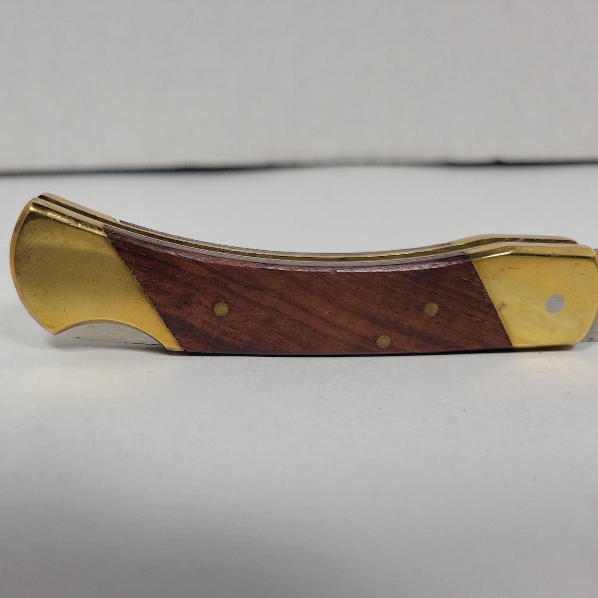 Vintage Bear Hunter Knife Single Blade. 4 Vintage Bear Hunter Knife Single Blade. 4