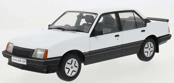 1:18 Model Car Group Mcg 18582 Vauxhall Ascona Sri ( Rhd ) Weiß 1981-image