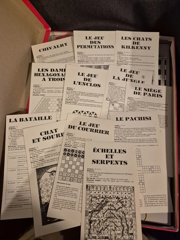 Jeu de société ancien vintage "12 jeux et leur support" - Photo 3/4