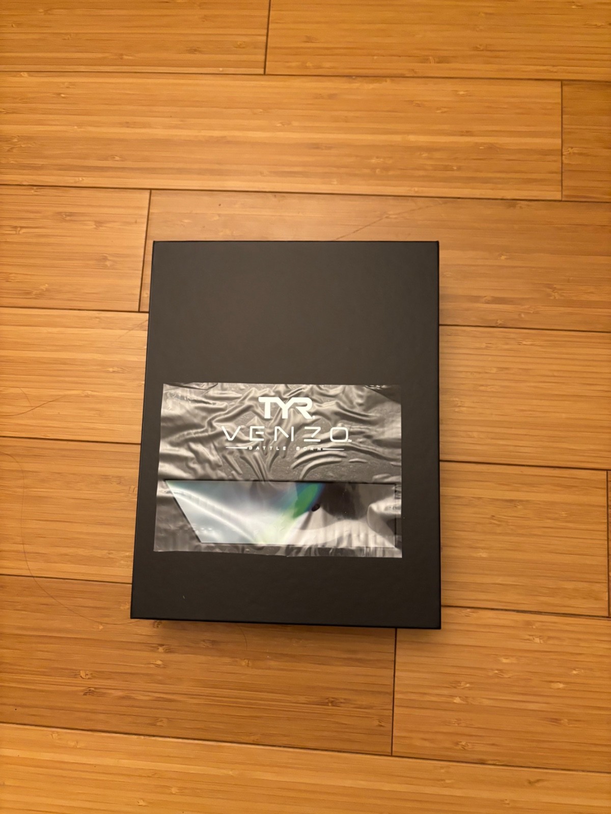 BRAND NEW Men’s Infared Size 25 TYR Venzo ORG/GRN and RED/TURQ/BLUE Available