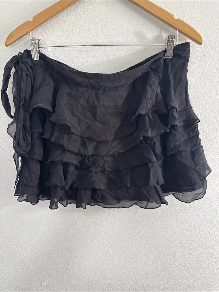 复古湿封迷你裙女式 11 黑色丝绸层叠荷叶边深 Fairycore Y2K 90 年代 — 第 2/4 张图片