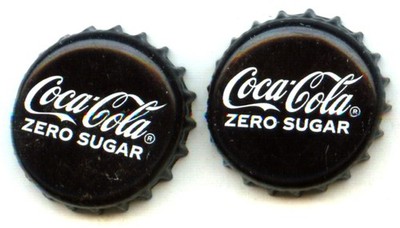 2 Soda Bottle Caps / 2 Soda Kapseln: ''COCA COLA Zero sugar' ''