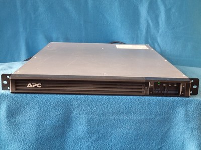APC Smart UPS SMT1500RMI1U, 19''-USV, 1000W, AP9630, Rail-Kit, neue Markenakkus!