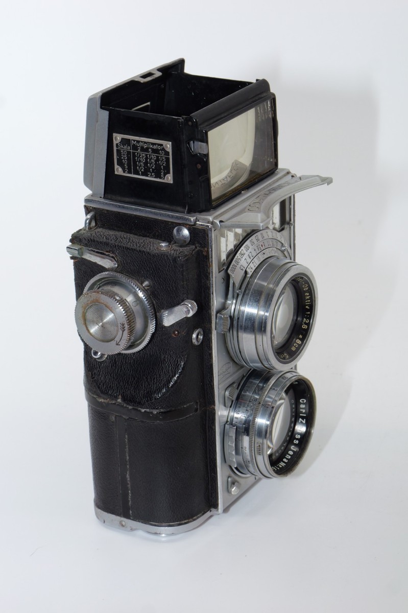 Zeiss Ikon Contaflex TLR pre war 35mm camera. Zeiss Sonnar