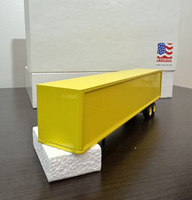 Winross Truck Yellow Orphan Trailer Only