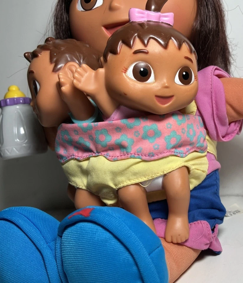 Dora la Exploradora Hermana Mayor Dora con Muñecas Gemelas Fisher Price 2004 ¡Dora habla! Foto 2 de 4