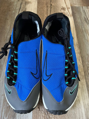NIKE Air Footscape NM - Unisex Sneakers  - US 8/EU 41 -26 cm in Blau & weiß