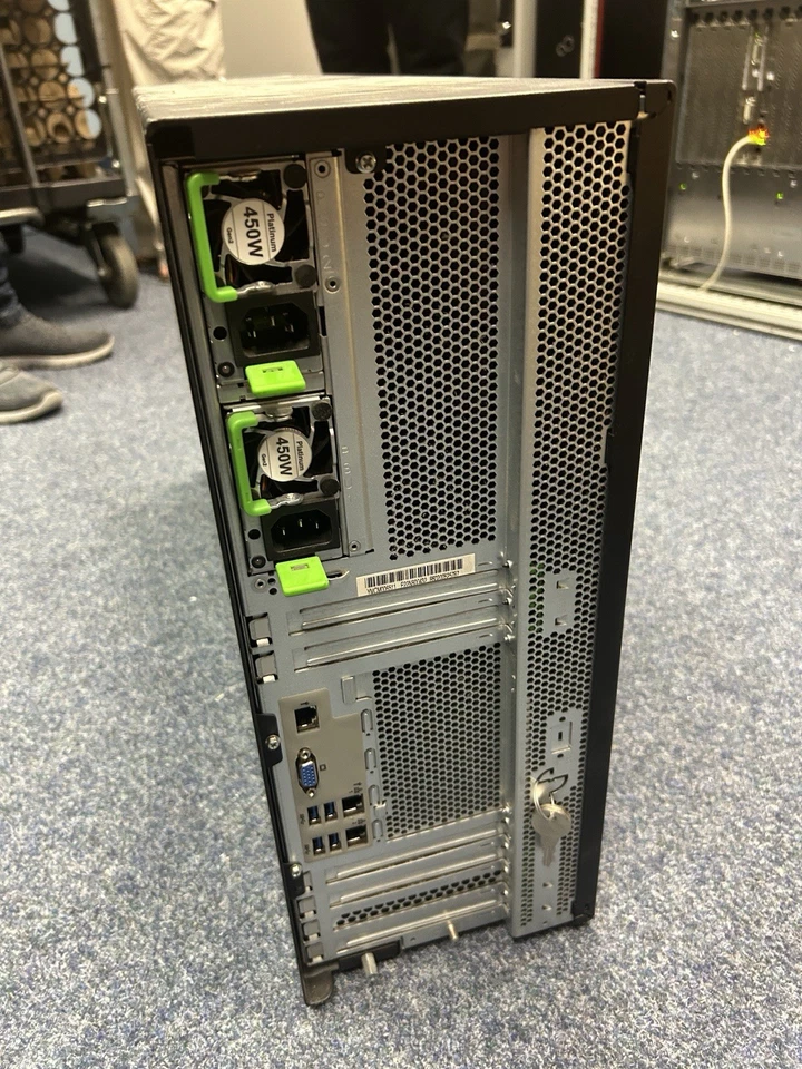 Server Fujitsu Primergy TX2550 M5 Intel Xeon Silver 41 2* SATA 2TB - Bild 3 von 4