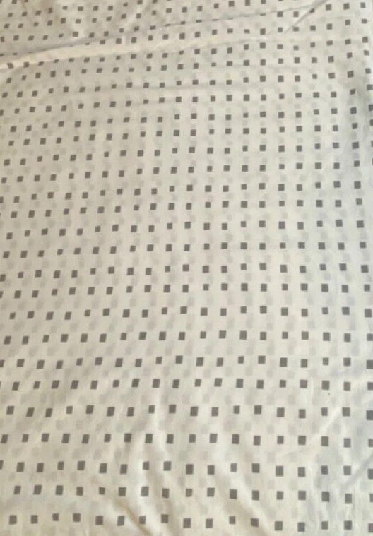 Sábana plana City Scene 100 % algodón Penélope blanca gris. Foto 3 de 4