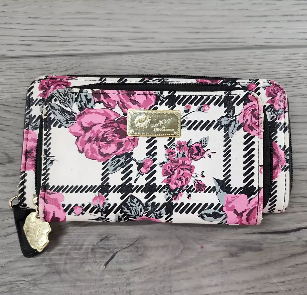 Luv Betsey by Betsey Johnson Black White Pink Rose Wallet eBay
